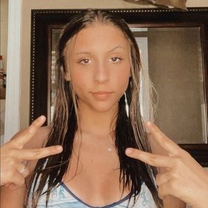 Meet your Posher, Khloe